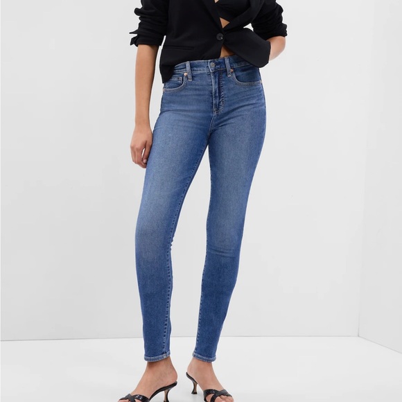GAP | High Rise True Skinny Jeans in Medium Indigo - Picture 1 of 7